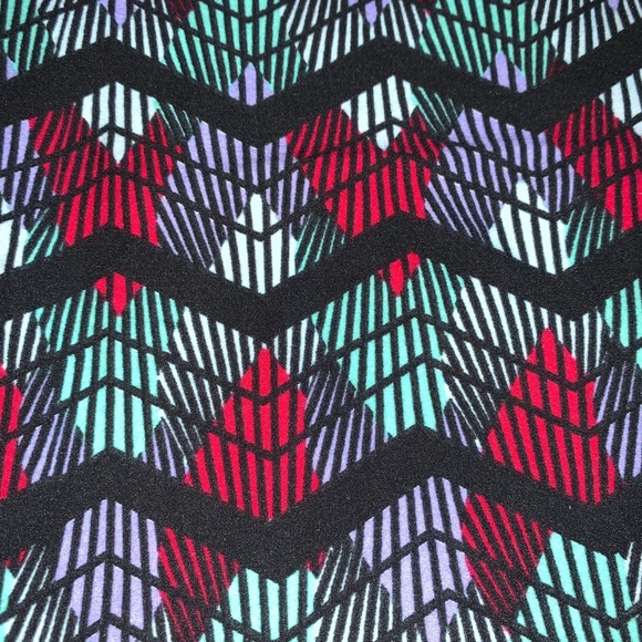 LuLaRoe One Size Leggings - Picture 3 of 7